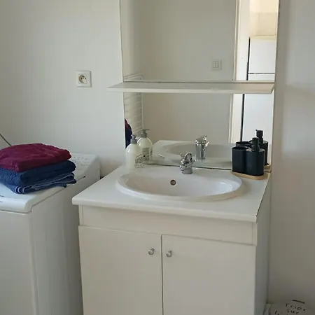 Duplex Lumineux Avec Parking Et Wi-fi Offert