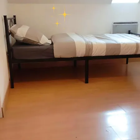 Duplex Lumineux Avec Parking Et Wi-fi Offert Beauvais