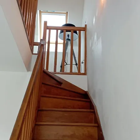 Duplex Lumineux Avec Parking Et Wi-fi Offert Lejlighed *