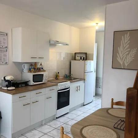 Lejlighed Duplex Lumineux Avec Parking Et Wi-fi Offert *